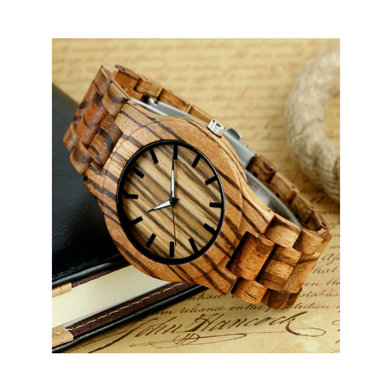 Dřevěné náramkové hodinky z přírodních materiálů. Dřevěné hodinky pro muže i ženu.