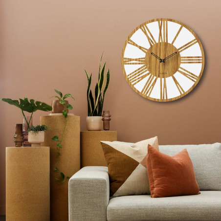 Elegantní dubové hodiny na zeď pro moderní a stylový interiér