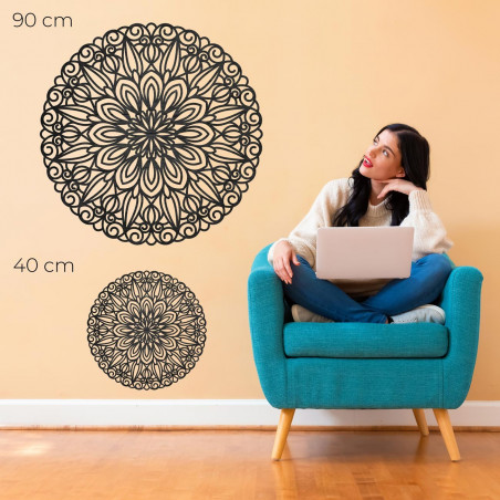 Elegantní dřevěná mandala na zeď Elegantní dřevěná mandala na zeď
