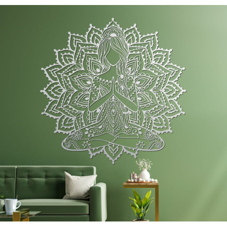 Dřevěná 3D mandala jóga žena na zeď – designová dekorace do obývacího pokoje pro moderní a harmonický interiér.