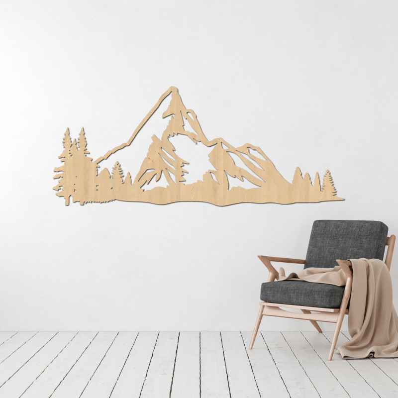 Dřevěný obraz horského panoramatu s lesem jako elegantní dekorace na zeď