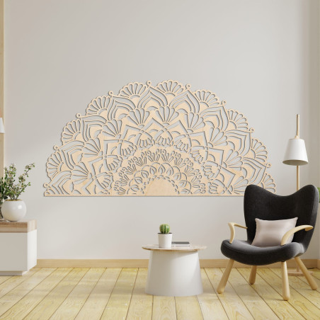 Luxusní dřevěná půlkruhová mandala pro stylový boho interiér.