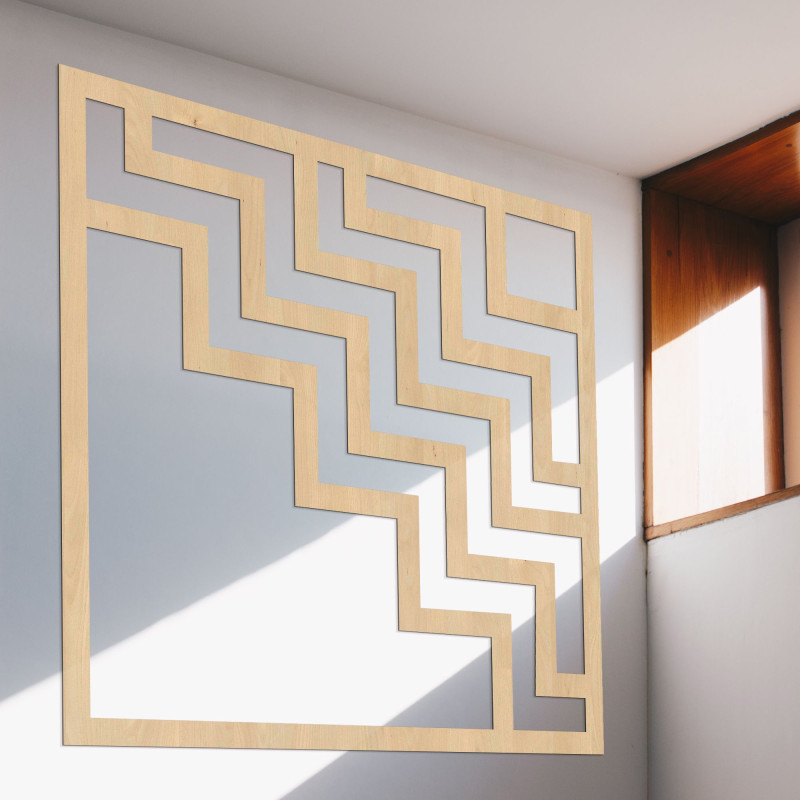 Geometrická dřevěná nástěnná dekorace v hnědém dekoru s moderním abstraktním vzorem