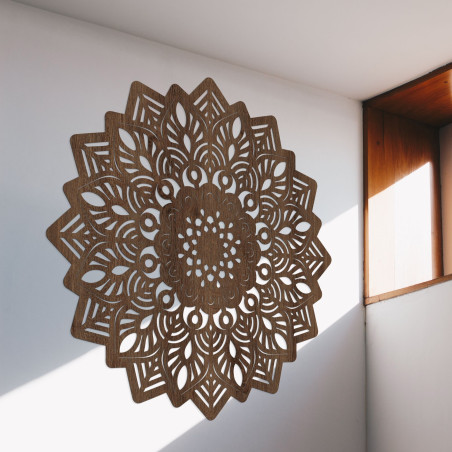 Dřevěná nástěnná dekorace mandala ve tvaru slunce - IGNEUS Dřevěná nástěnná dekorace mandala ve tvaru slunce - IGNEUS