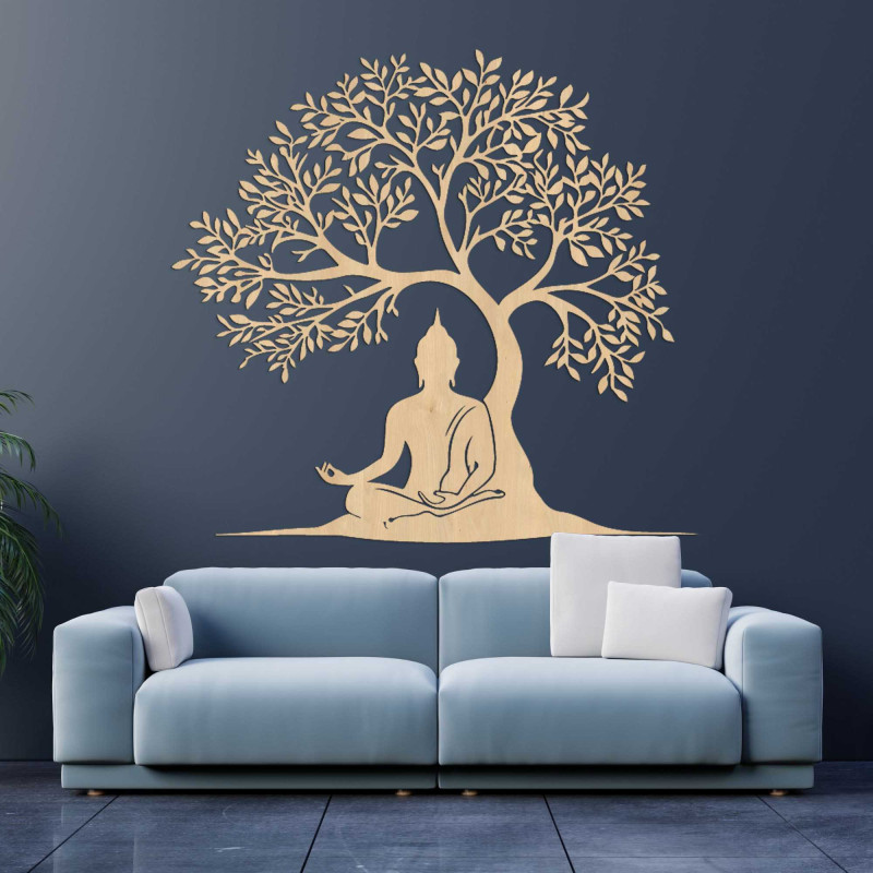 Dřevěný strom života s meditující postavou Buddhy pod stromem