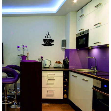 Moderní nástěnné hodiny z plexiskla. Trendy nástěnné hodiny jako dárek. Hodiny X-momo. PMMA