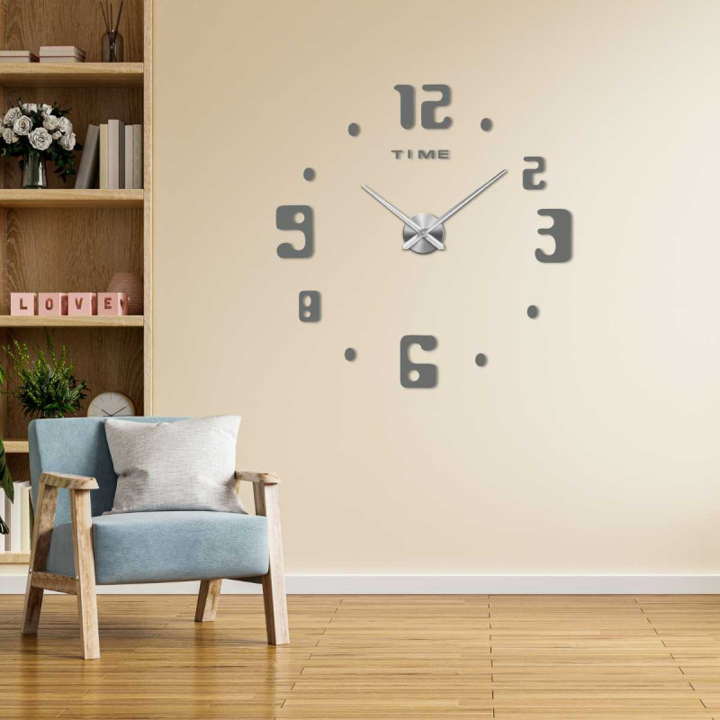 Nástěnné hodiny s nápisem TIME pod číslem dvanáct a moderním číselným stylem.