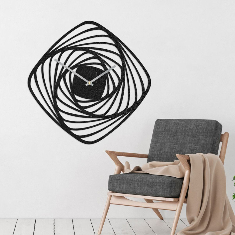 Dřevěné nástěnné hodiny z překližky – přírodní elegance pro váš interiér