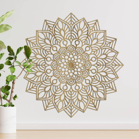 Ornament s opakujícími se tvary navozujícími vizuální stabilitu.