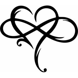 Dřevěné srdce na zeď - INFINITY LOVE 2