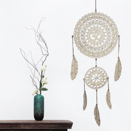 Dřevěný lapač snů s mandalou OM, přírodní dekor do obývacího pokoje, ložnice nebo jako duchovní dárek.