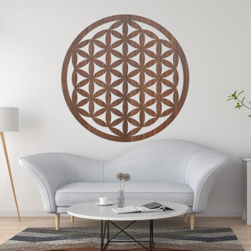 Elegantní vyřezávaná dřevěná mandala dřeví na zeď