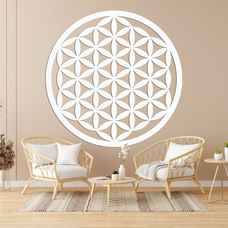 Elegantní vyřezávaná dřevěná mandala dřeví na zeď
