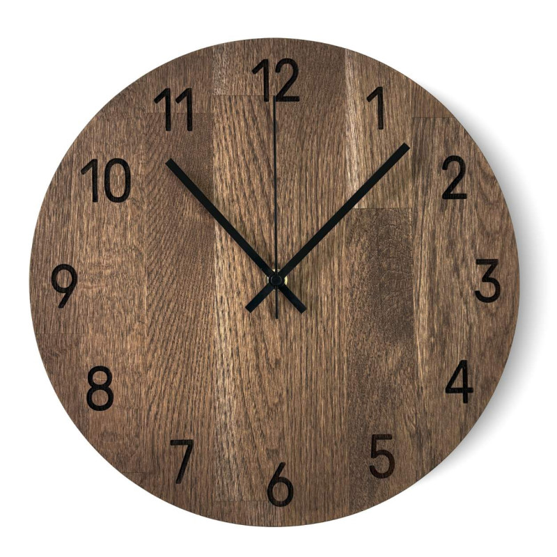 Minimalistické dřevěné hodiny jako designová dekorace
