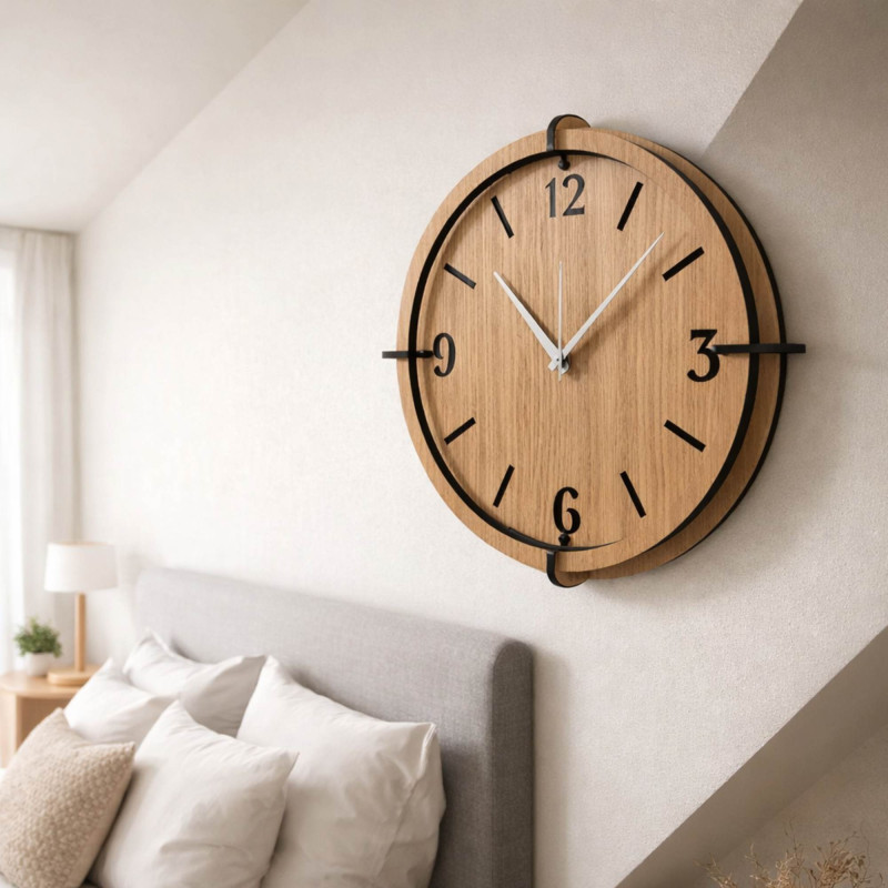 Stylové hodiny Dub – minimalistický design a kontrastní černé detaily
