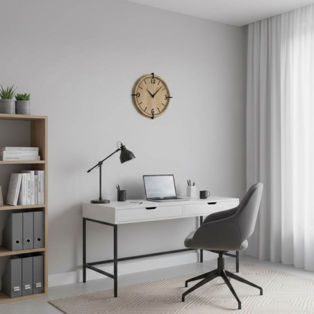 Elegantní nástěnné hodiny s 3D čísly, přírodní kresbou dřeva a moderním vzhledem.