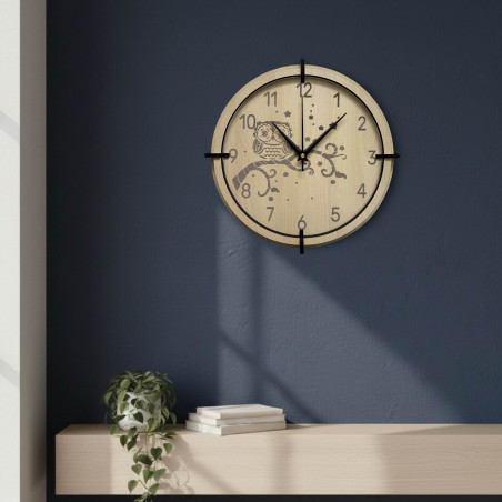 Tiché hodiny sova z javoru – perfektní doplněk do dětského pokoje a herny.