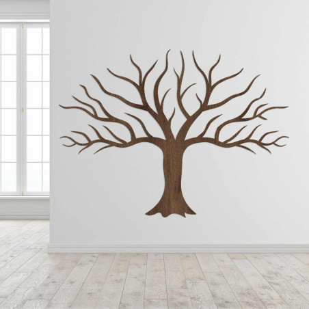 Stylový dřevěný strom na zeď zaujme detailním minimalistickým designem