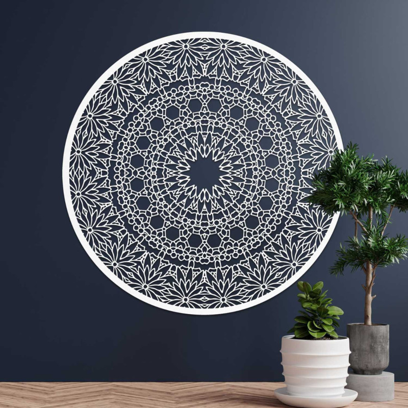 Moderní nástěnná dekorace mandala z přírodního dřeva