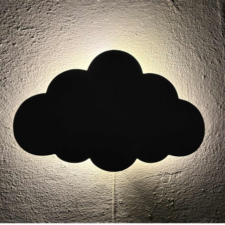 Dětská LED lampa ve tvaru obláčku vytváří příjemné noční osvětlení a klidnou atmosféru