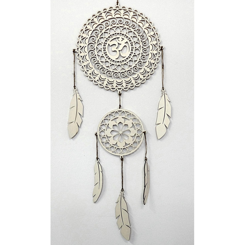 Spirituální lapač snů OM, dřevěná dekorace na zeď, peříčka z topolové překližky, boho styl.
